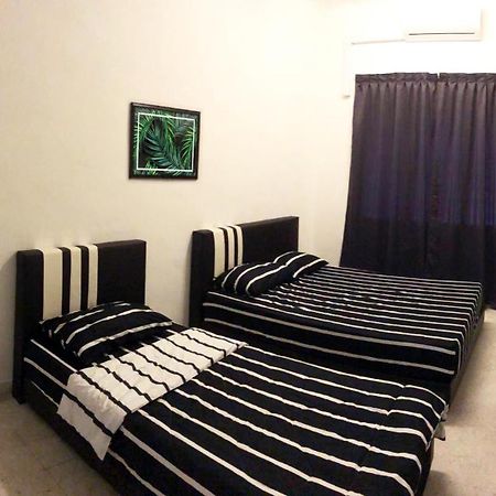 Panda Homestay Seremban Bagian luar foto